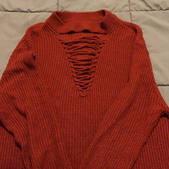 Purses, sweaters, jeans, shirts, shoes, and much more… - Picture 16 of 17